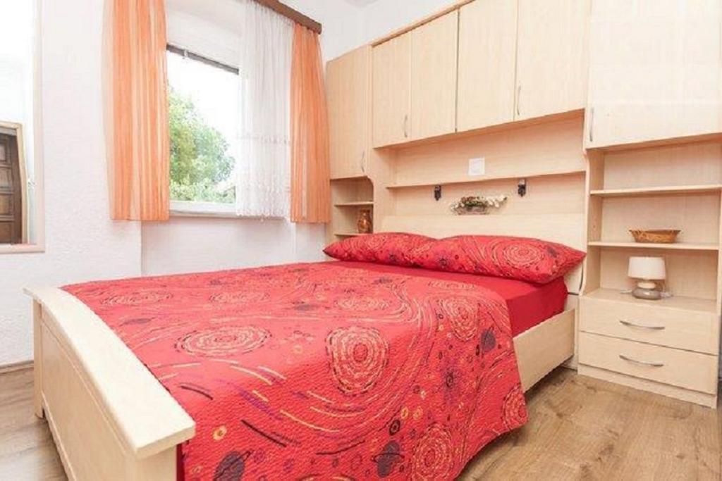Apartments And Rooms Misic 트로기르 객실 사진
